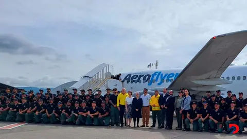 Bomberos viajaron a Canad&aacute; para colaborar en el combate de incendios forestales. Foto Concilleria