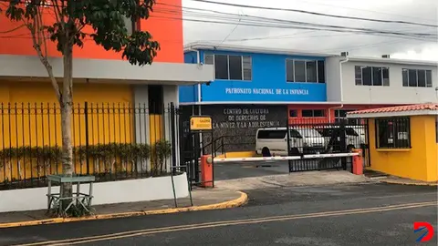 Un total de cinco funcionarios del PANI fueron detenidos por supuestos actos irregulares en adopci&oacute;n. Foto: PANI.