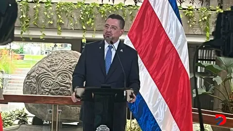 Rodrigo Chaves, presidente de la Rep&uacute;blica, sostuvo que solo sab&iacute;a de las cosas que Luis Amador, exministro de Obras P&uacute;blicas y Transportes le comentaba.