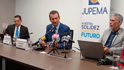 Jorge Rodr&iacute;guez, presidente de la Junta Directiva de JUPEMA, manifest&oacute; que el MEP tambi&eacute;n debe abordar el tema de la morosidad de cuotas obrero patronales en que incurren algunas escuelas y colegios privados. Foto: Krissia Morris Gray.