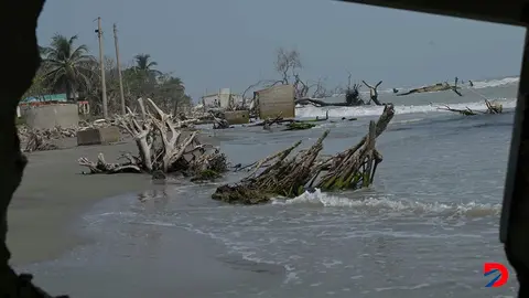 La erosi&oacute;n es una de las principales consecuencias del cambio clim&aacute;tico, con los efectos que eso supone para el nivel de los mares. Foto: Yuri Cortez / AFP.