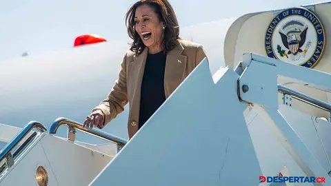 Kamala Harris, candidata dem&oacute;crata en Estados Unidos, logr&oacute; emparejar las preferencias con su rival republicano, Donald Trump. Foto: Joseph Prezioso / AFP.