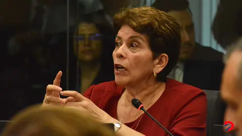 La Contralora Marta Acosta indica que las cosas en materio fiscal no esta tambi&eacute;n como se ha mencionado. Foto S&oacute;crates Colindres