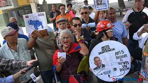 La oposici&oacute;n realiz&oacute; varios rally con peque&ntilde;as concentraciones de gente, ante el temor a la represi&oacute;n en Venezuela. Foto: Federico Parra / AFP.