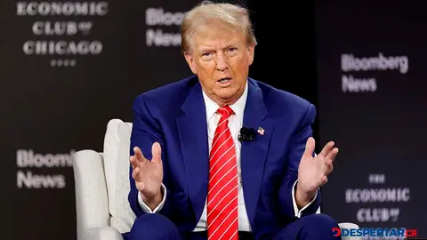 Donald Trump concedi&oacute; una entrevista a la cadena Bloomberg. Foto: Kamil Krzaczynski / AFP.