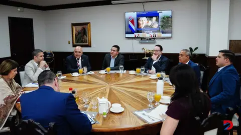 Asegur&oacute; que Chaves piensa que si a la asamblea le va mal a el le va bien. Foto Presidencia