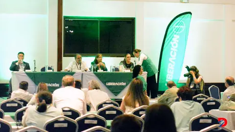 El Partido Liberaci&oacute;n Nacional no logr&oacute; arrancar la Asamblea Nacional por falta de qu&oacute;rum a pesar de tener la cantidad necesaria de delegados  que cierto sector abandono el sal&oacute;n previo a su inicio  Foto: S&oacute;crates Colindres