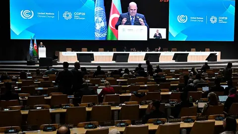 El primer ministro de Rusia, Mikhail Mishustin habla durante la COP29, en Baku. Foto: Alexander Nemenov / AFP.