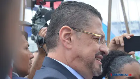 El presidente Rodrigo Chaves deber&aacute; esperar cual ser&aacute; el resultada que enviara con la tercera propuesta de la Ley Jaguar que espera la resolucion del departamento de Servicios Tecnicos Foto S&oacute;crates Colindres