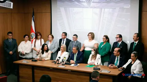 Los 19 legisladores del PLN tomar&aacute;n la posici&oacute;n de no votar proyectos que pertenescan al partido de gobierno. Foto S&oacute;crates Colindres