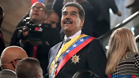 Nicol&aacute;s Maduro, presidente de Venezuela, a su llegada al Congreso, el mi&eacute;rcoles, para un informe a la Naci&oacute;n. Foto: Federico Parra / AFP.