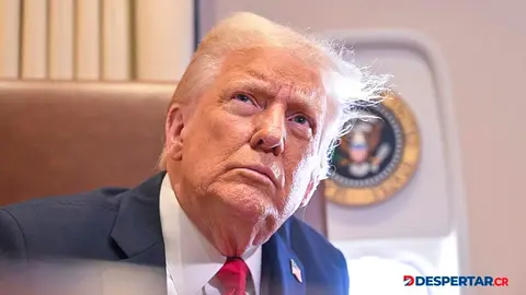 El presidente de Estados Unidos, Donald Trump mantiene una guerra abierta contra los medios de comunicaci&oacute;n que no le son afines. Foto: Roberto Schmidt /AFP.