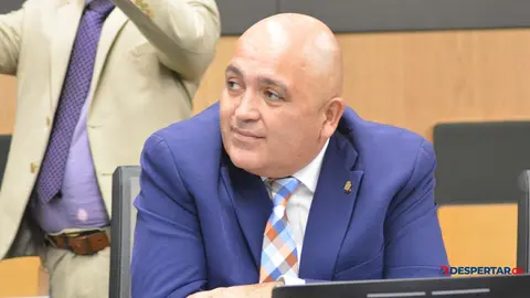 El diputado del PUSC Alejandro Pacheco hab&iacute;a presentado la consulta de facultativa a la Sala Constitucional sobre el proyecto el cual no est&aacute;n conformes. Foto S&oacute;crates Colindres