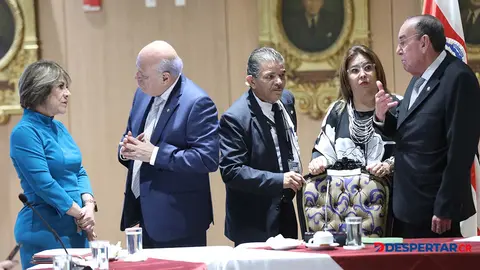 El presidente de la Asamblea Rodrigo Arias le contesto a Rodrigo Chaves que no tiene pensado irse para la casa ya que tiene mucho que hacer. Foto S&oacute;crates Colindres
