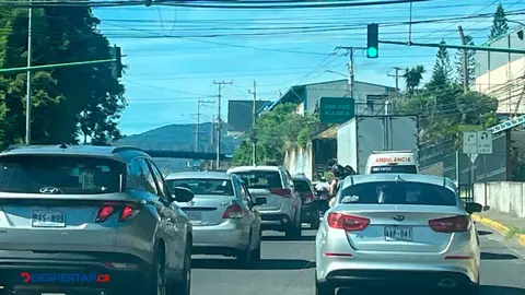 La Ruta 3, que comunica la ciudad de Heredia con La Uruca, en San Jos&eacute;, present&oacute; serios problemas de movilidad en agosto. Y la situaci&oacute;n persiste. Foto: S&oacute;crates Colindres.