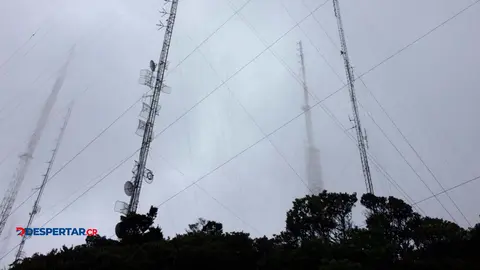Las emisoras de radio y televisi&oacute;n tendr&aacute;n que ir a una subasta, v&iacute;a licitaci&oacute;n, para refrendar sus concesiones.