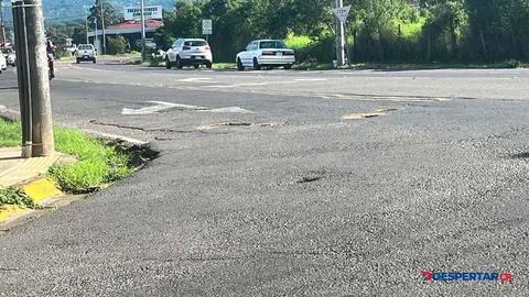 La mas reciente auditoria del LANAMME se&ntilde;ala a tres rutas nacionales que presentan problemas en su capa asf&aacute;ltica. Foto S&oacute;crates Colindres