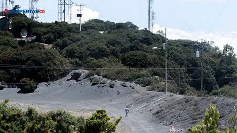 La Contralor&iacute;a emite resoluci&oacute;n sobre las objeciones y da luz verde en licitaci&oacute;n de frecuencias de radio y tv. Foto UCR