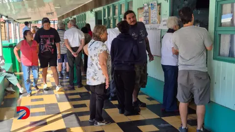 Los votantes salieron en un alto porcentaje a expresar su voluntad en las urnas este domingo. Foto: Elenita Arce